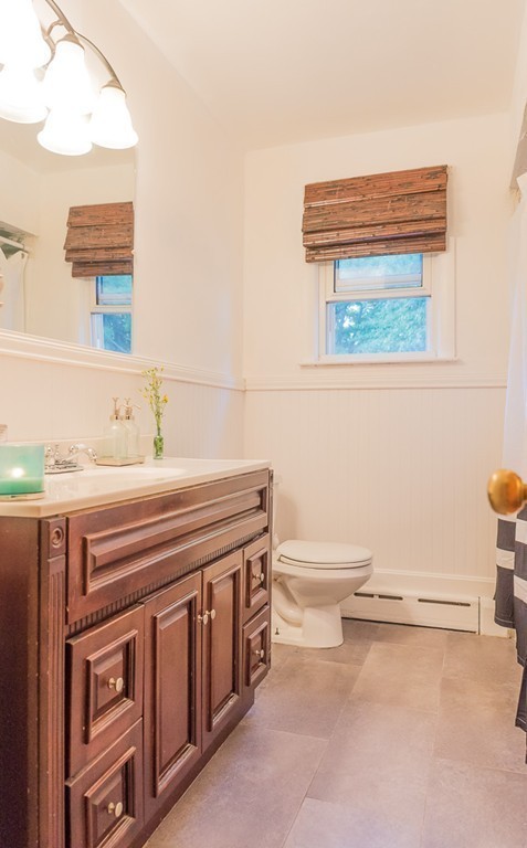 870 Wilson Road Fall River, MA 02720 - Photo 6 of 10 Gallery Image 6