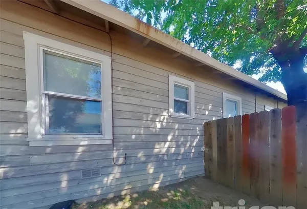 $1,200 | 803 Chestnut Street, Unit 1, Yuba City, CA 95991