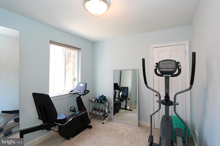 6509 Goldsboro Road Bethesda, MD 20817 - Photo 23 of 30 Exercise Room