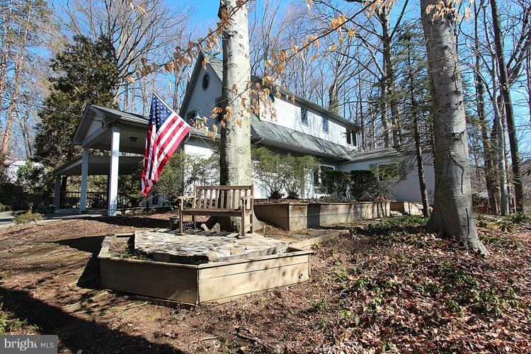 6509 Goldsboro Road Bethesda, MD 20817 - Photo 30 of 30 Exterior (Front)