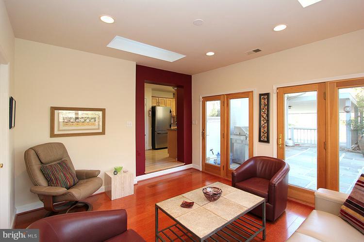 6509 Goldsboro Road Bethesda, MD 20817 - Photo 5 of 30 Family Room Opening to Flagstone Patio