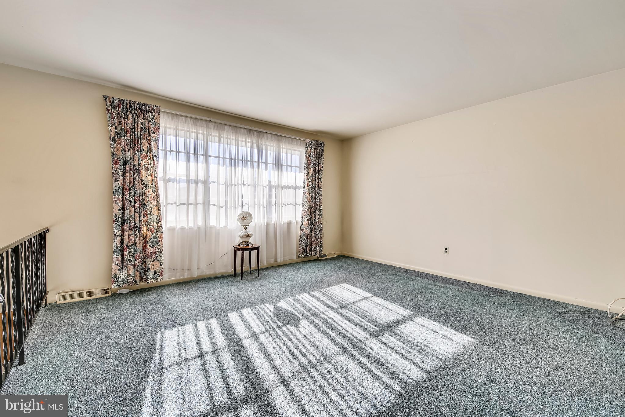 8904 Mark Place Laurel, MD 20708 - Photo 10 of 12 Gallery Image 10