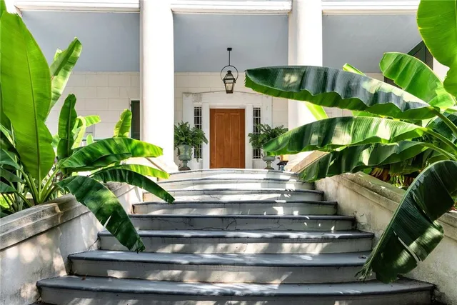 $1,900,000 | 310 North Wall Street, Natchez, MS 39120