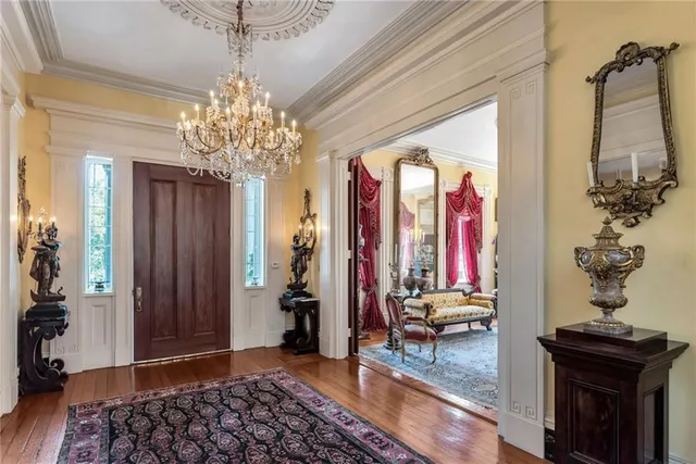 $1,900,000 | 310 North Wall Street, Natchez, MS 39120