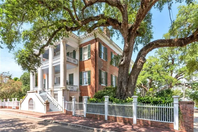 $1,900,000 | 310 North Wall Street, Natchez, MS 39120