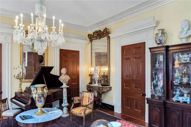 $1,900,000 | 310 North Wall Street, Natchez, MS 39120