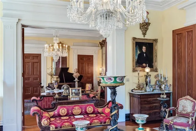 $1,900,000 | 310 North Wall Street, Natchez, MS 39120