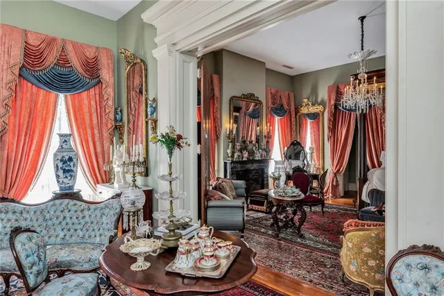 $1,900,000 | 310 North Wall Street, Natchez, MS 39120