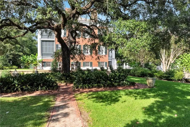 $1,900,000 | 310 North Wall Street, Natchez, MS 39120