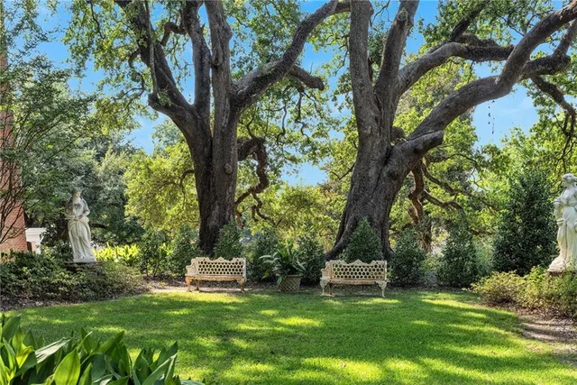 $1,900,000 | 310 North Wall Street, Natchez, MS 39120