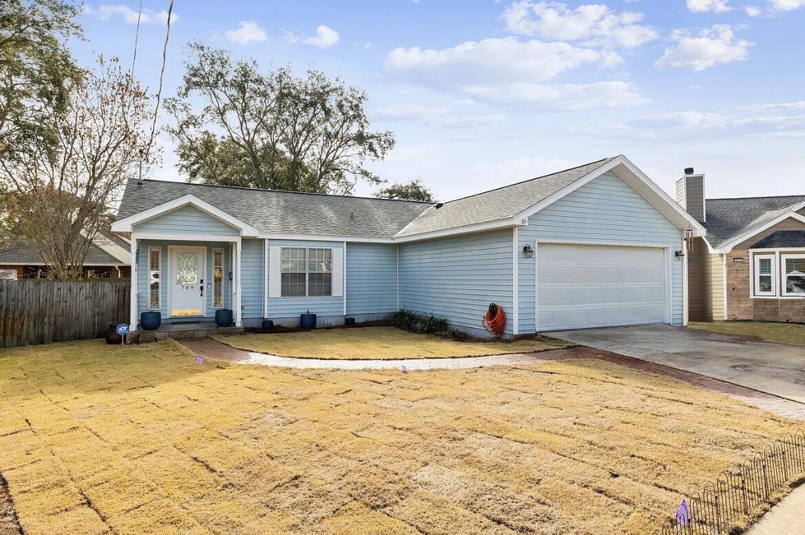 709 Vintage Road Destin, FL 32541 - Photo 1 of 15 IMG_4416