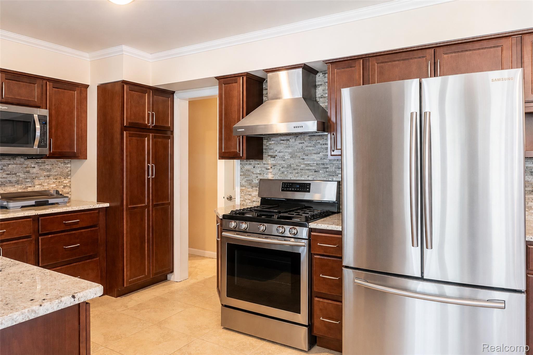 70 West Hamlin Road Rochester, MI 48307 - Photo 11 of 41 W HamilnRd_70-49-ai.jpg