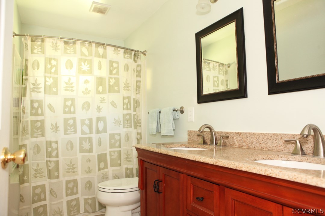 8200 Winterpock Road Chesterfield, VA 23832 - Photo 8 of 15