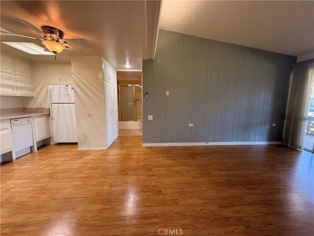 $309,000 | 13160 Nassau Drive, Unit 211H, Seal Beach, CA 90740