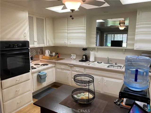$309,000 | 13160 Nassau Drive, Unit 211H, Seal Beach, CA 90740
