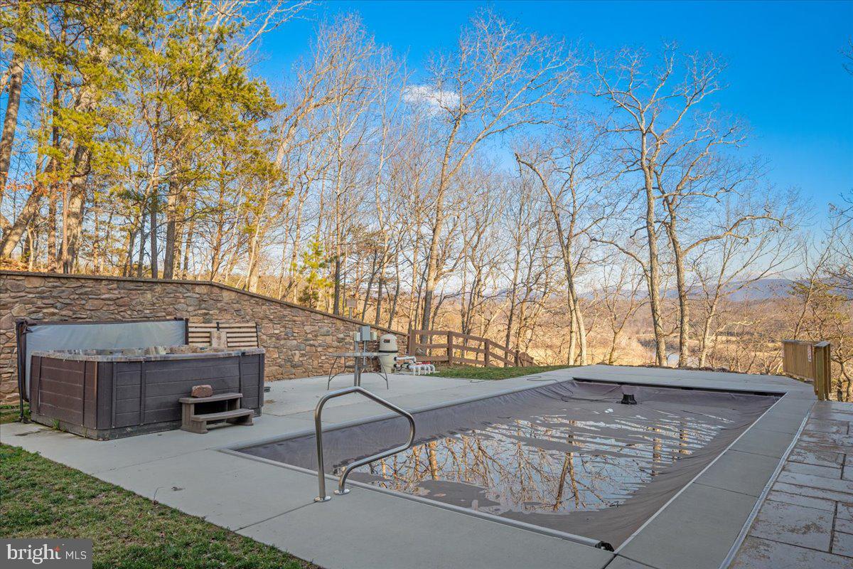 1406 Panhandle Road Bentonville, VA 22610 - Photo 92 of 118 Pool Area