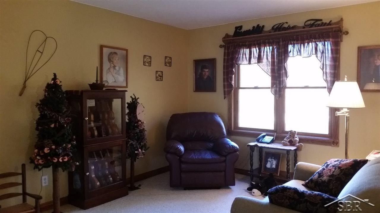 12925 Ward Road Chesaning, MI 48616 - Photo 7 of 20 31319305-6.JPG