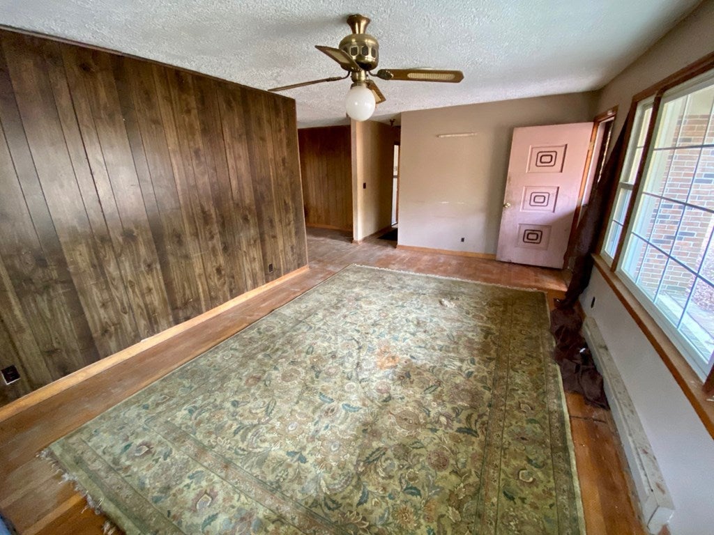 4008 Old Shore Road Blackstone, VA 23824 - Photo 3 of 28 Gallery Image 3