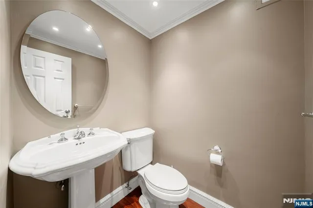 $3,500 | 7855 Boulevard East, Unit 28L, North Bergen, NJ 07047