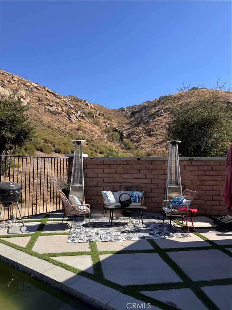 20359 Opera Loop Riverside, CA 92507 - Photo 6 of 8
