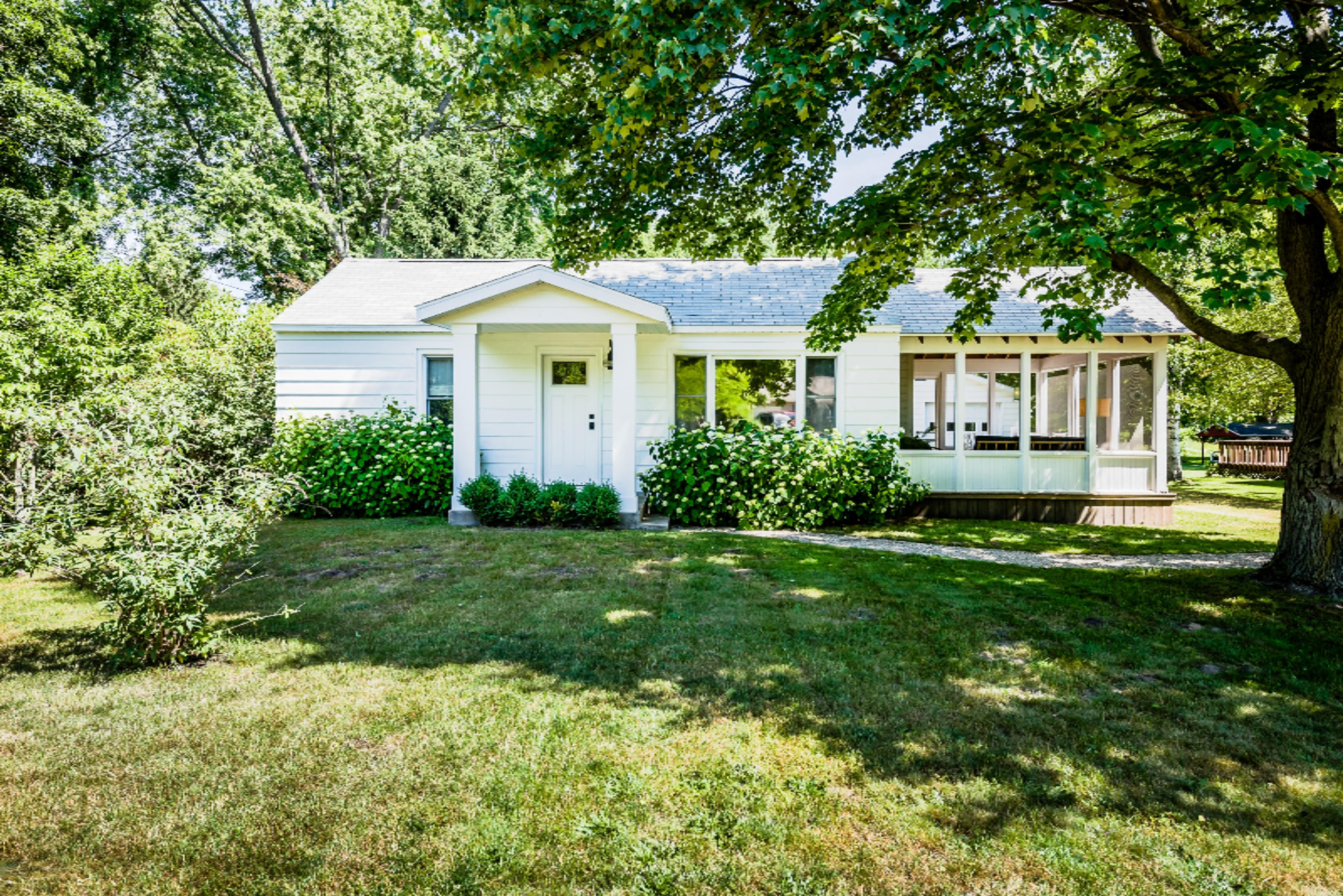 8317 West East Road Lakeside, MI 49128 - Photo 24 of 31 LP East (30 of 32)