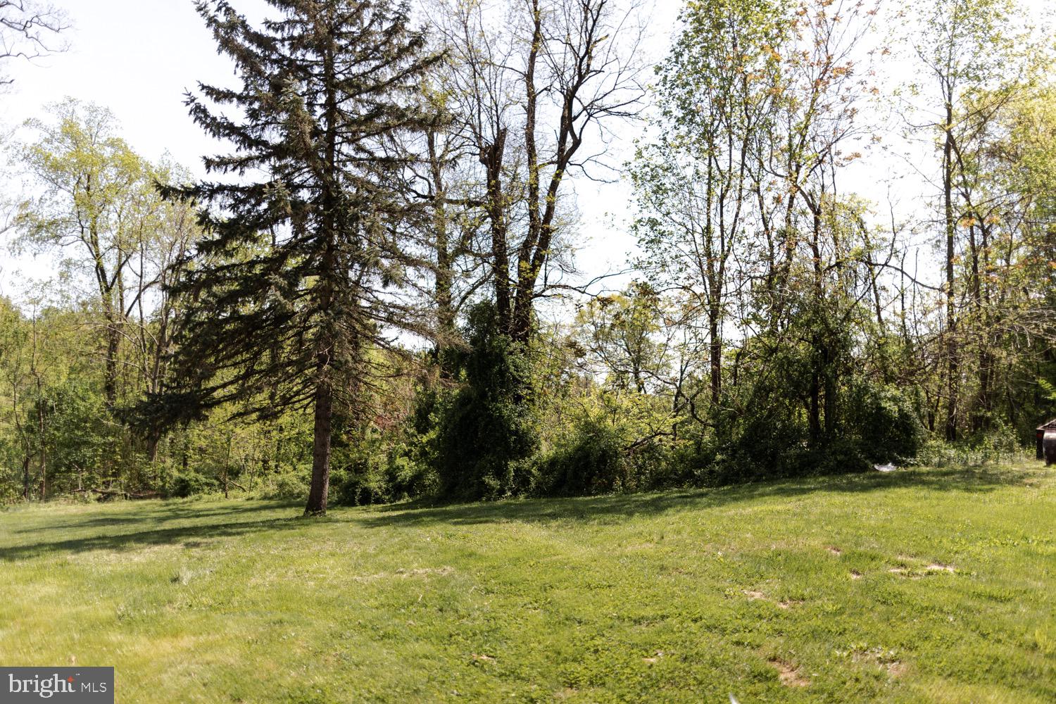 179 Creek Road Manchester, PA 17345 - Photo 12 of 32 Gallery Image 12
