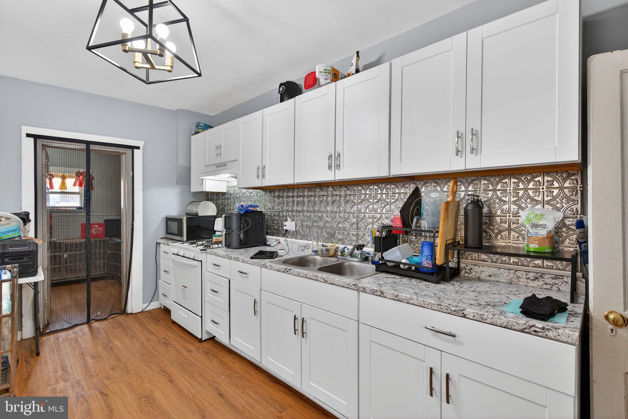 542 High Street Lancaster, PA 17603 - Photo 8 of 26