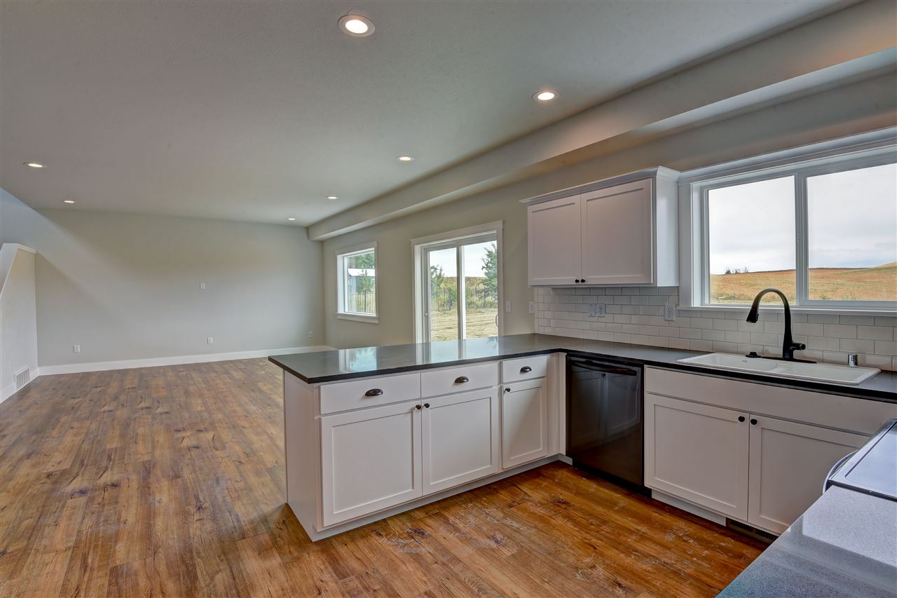 410 North Spangle Avenue Spangle, WA 99031 - Photo 10 of 20 Gallery Image 10