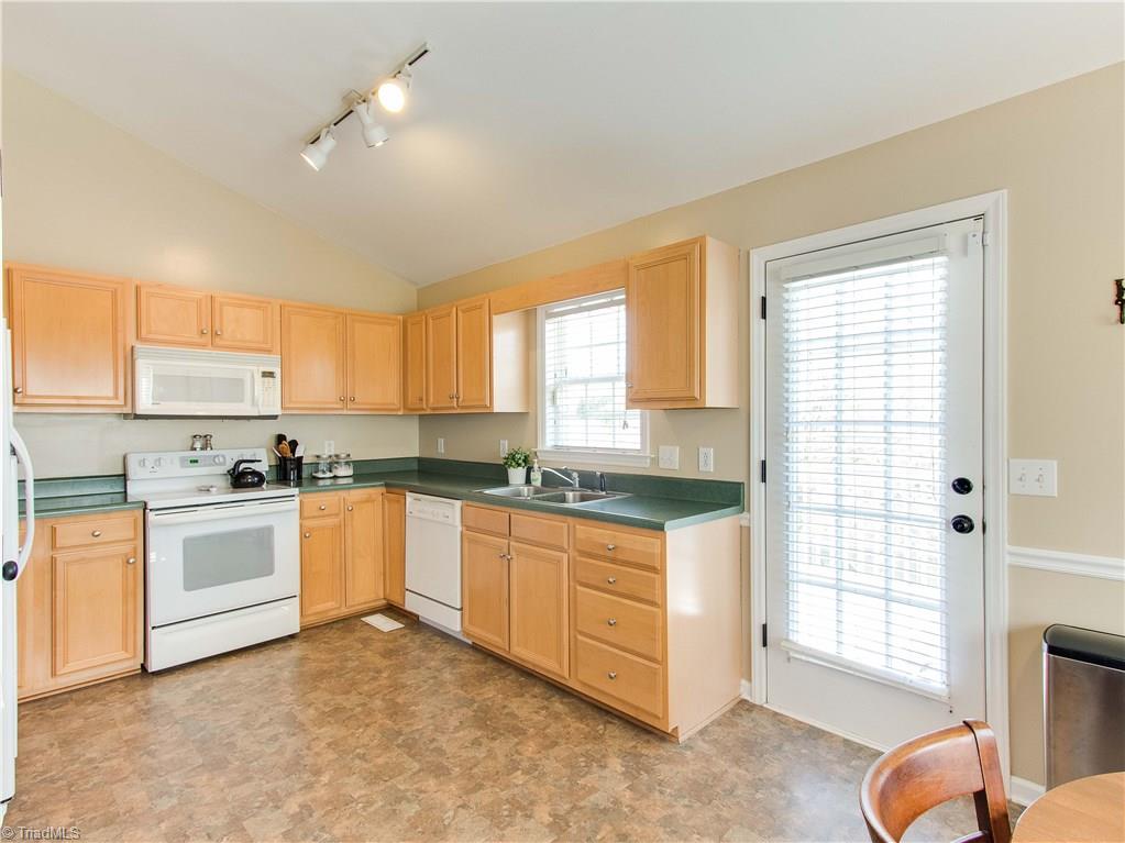 6028 Old Plank Road High Point, NC 27265 - Photo 9 of 29 Gallery Image 9