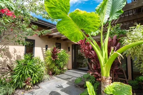 $9,395,000 | 144 Halau Place, Kihei, HI 96753