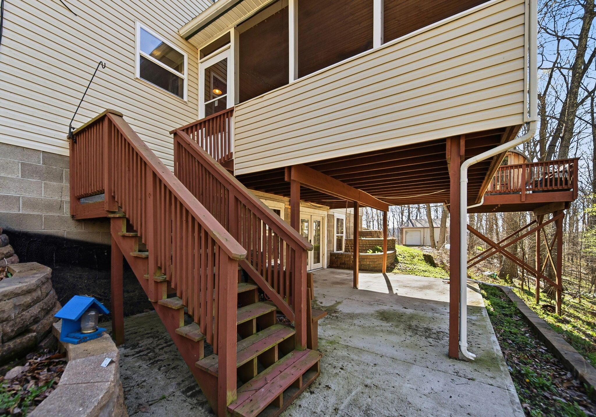 24646 Woltz Road Rockbridge, OH 43149 - Photo 48 of 64 Patio Under Deck