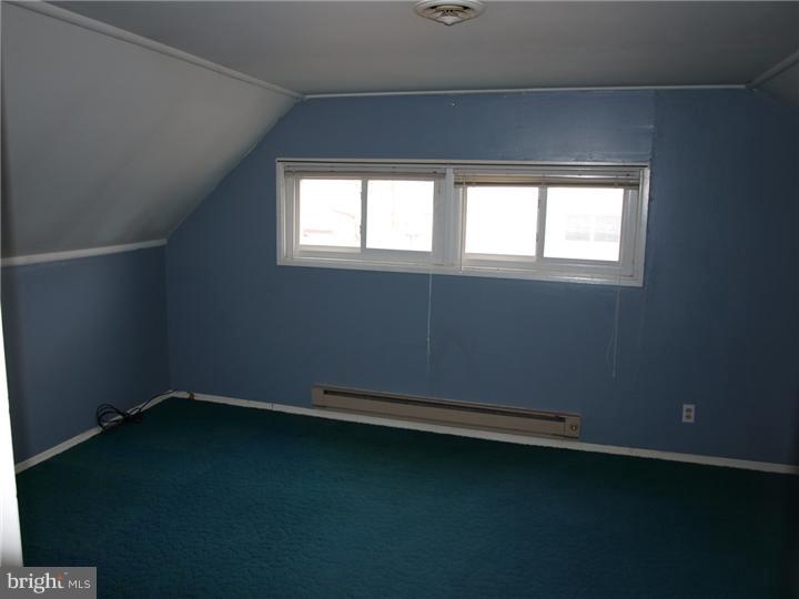 28 Granite Road Levittown, PA 19057 - Photo 11 of 12