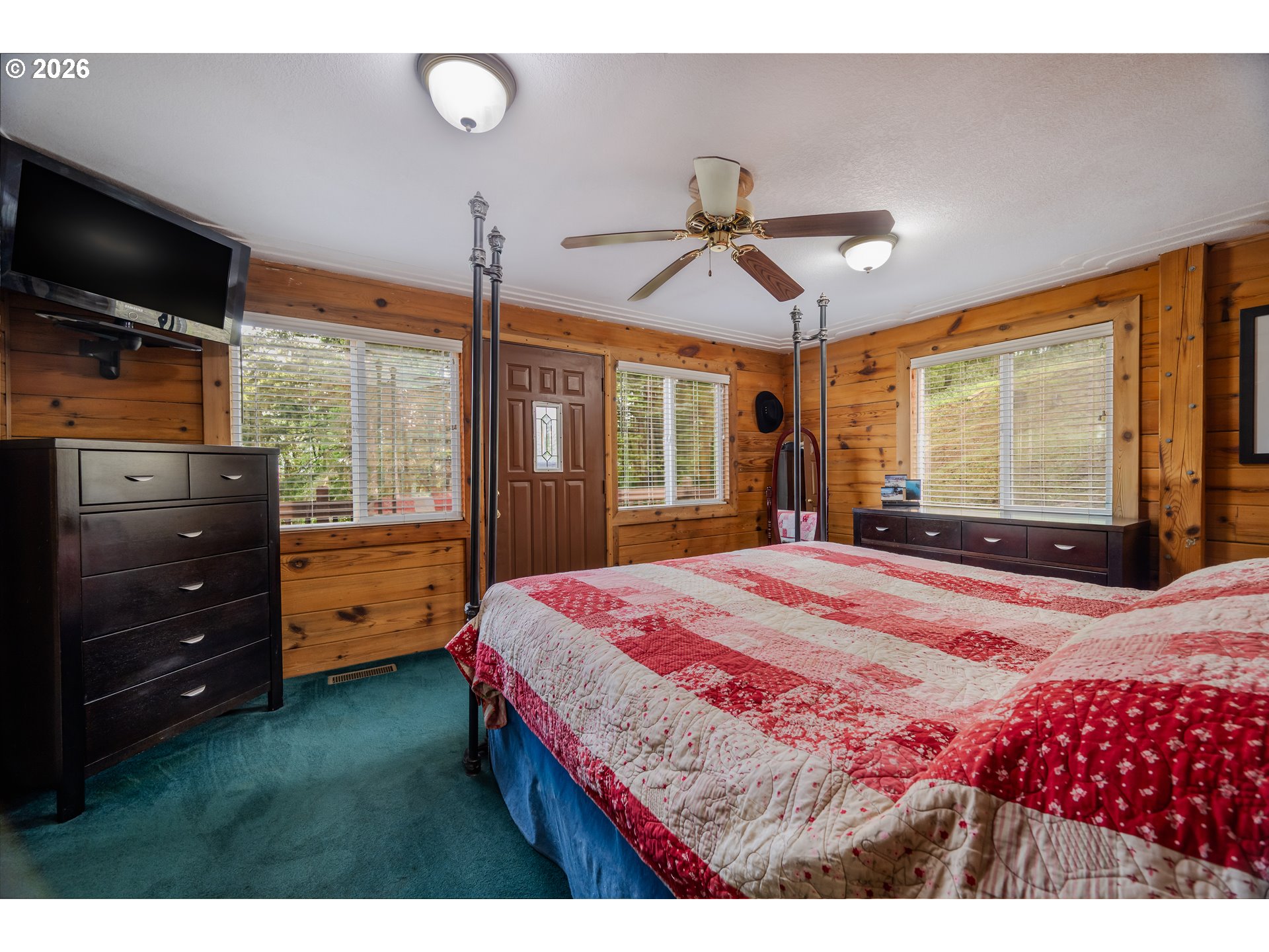 5278 Pearson Road Southeast Turner, OR 97392 - Photo 27 of 48 a bedroom with a bed a window and dresser