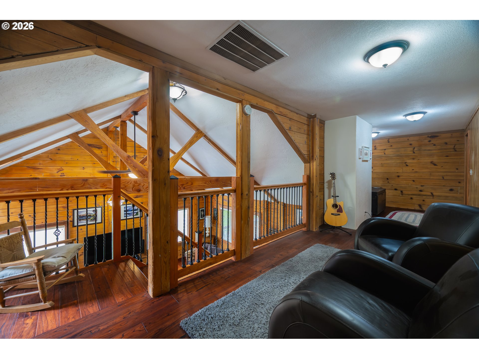 5278 Pearson Road Southeast Turner, OR 97392 - Photo 35 of 48 a living room with furniture and a floor to ceiling window