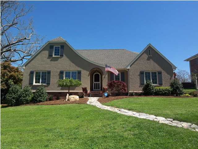 1202 South Crest Road Rossville, GA 30741 - Photo 1 of 25 Primary Photo