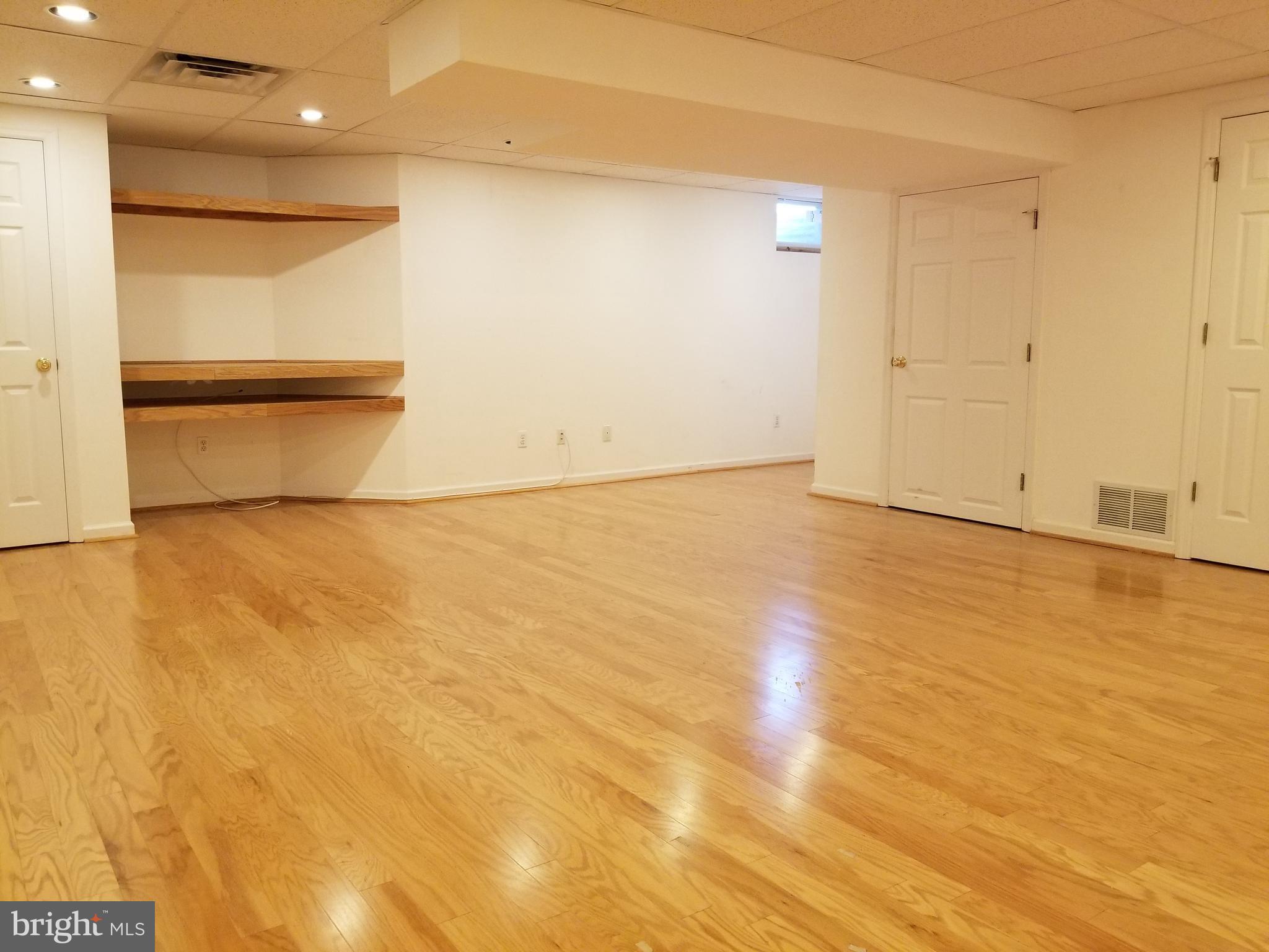 20 Riesling Court Marlton, NJ 08053 - Photo 8 of 56 Gallery Image 8