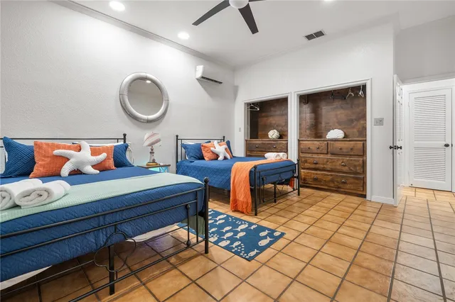 $1,250,000 | 214 Bayview Drive, City by the Sea, TX 78336