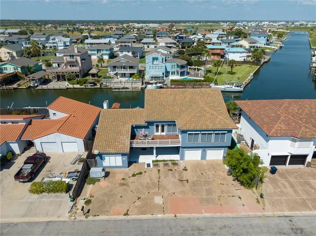 $1,250,000 | 214 Bayview Drive, City by the Sea, TX 78336