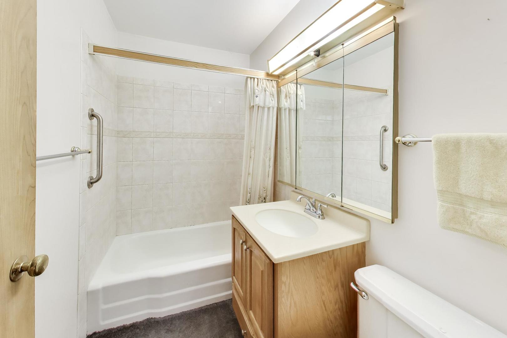 920 Pleasant Avenue Addison, IL 60101 - Photo 21 of 32
