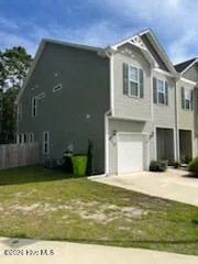 $1,650 | 410 Frisco Way, Holly Ridge, NC 28445