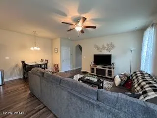 $1,650 | 410 Frisco Way, Holly Ridge, NC 28445