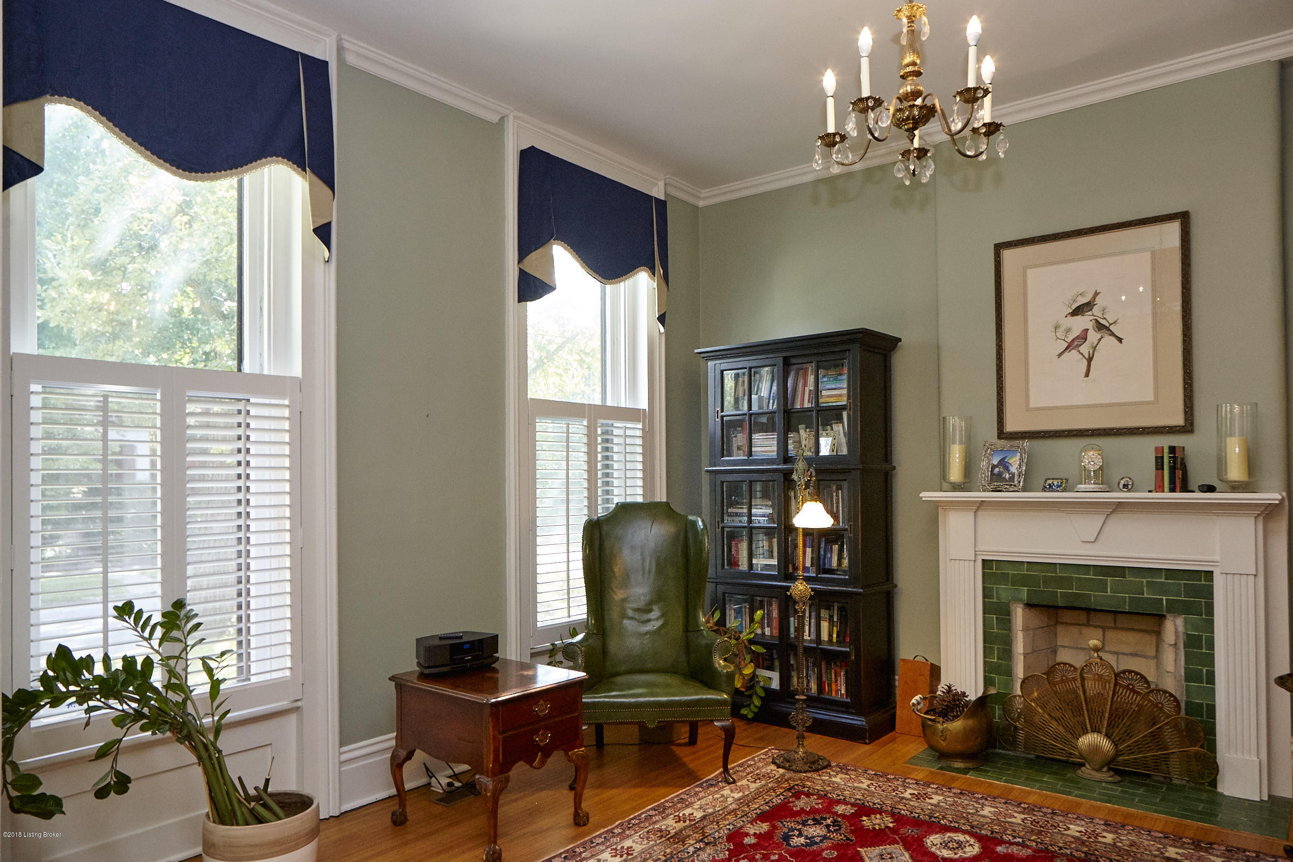 908 Cherokee Road Louisville, KY 40204 - Photo 16 of 44 Living room