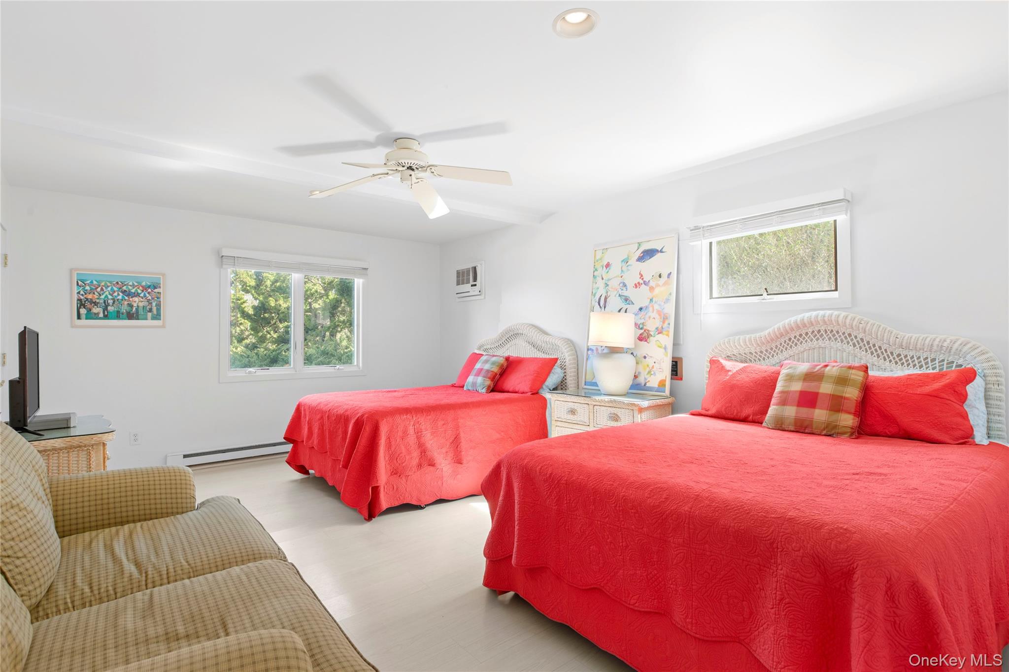 627 Dune Road Westhampton, NY 11978 - Photo 15 of 27