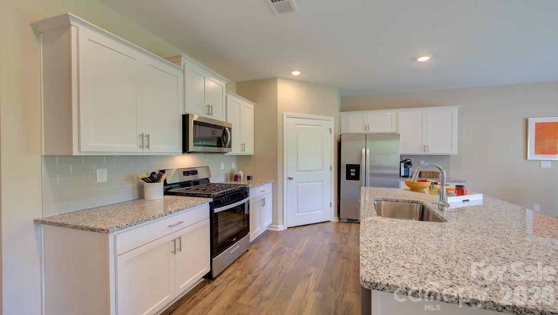 33 Bovine Br Road Fletcher, NC 28732 - Photo 5 of 40