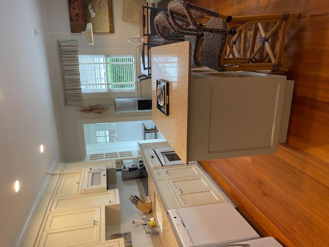 43 Cottage Street Edgartown, MA 02539 - Photo 5 of 24