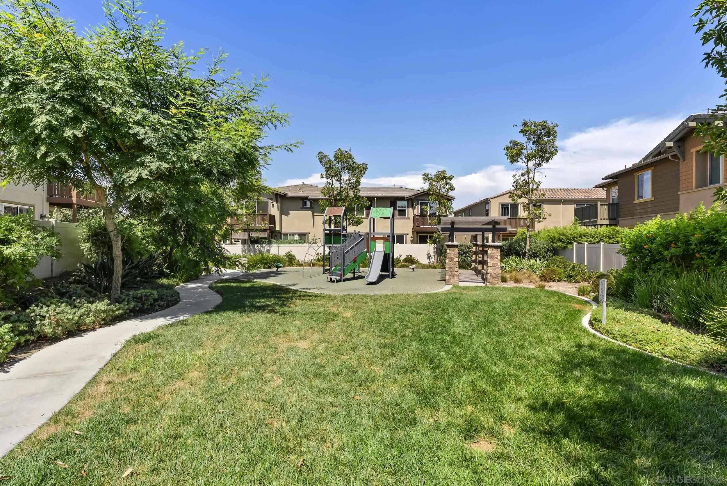 3304 Telaga Road Carlsbad, CA 92010 - Photo 42 of 60 Gallery Image 42