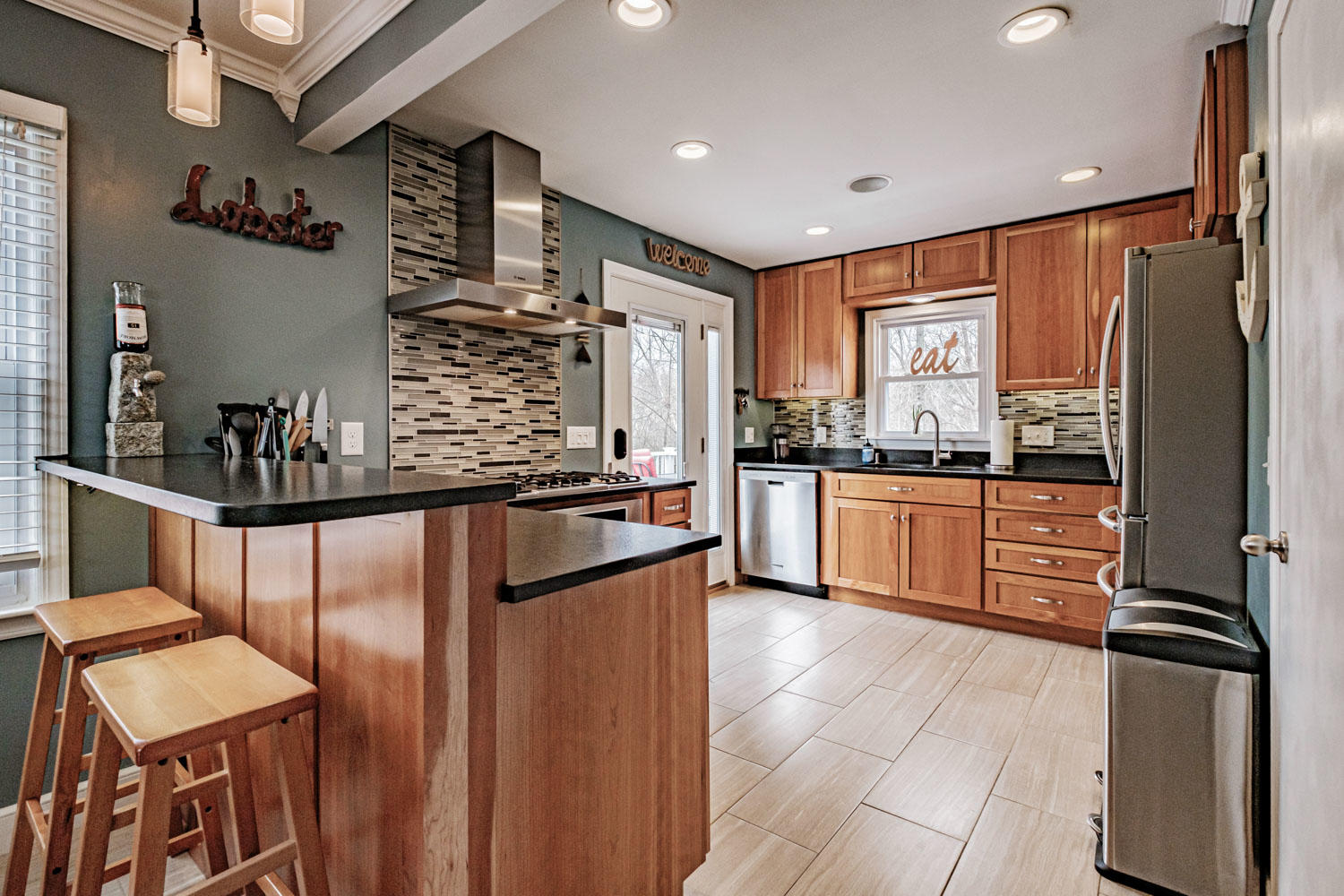 78 Victor Road Portland, ME 04103 - Photo 12 of 54 20200428gp-60013