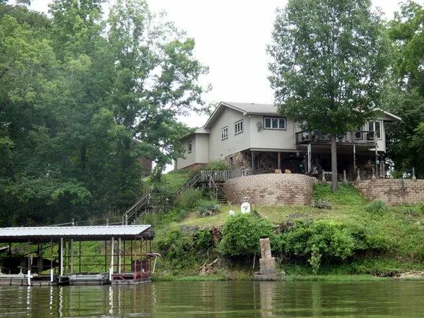 $449,000 | 484 Arrowhead Circle, Rockaway Beach, MO 65740
