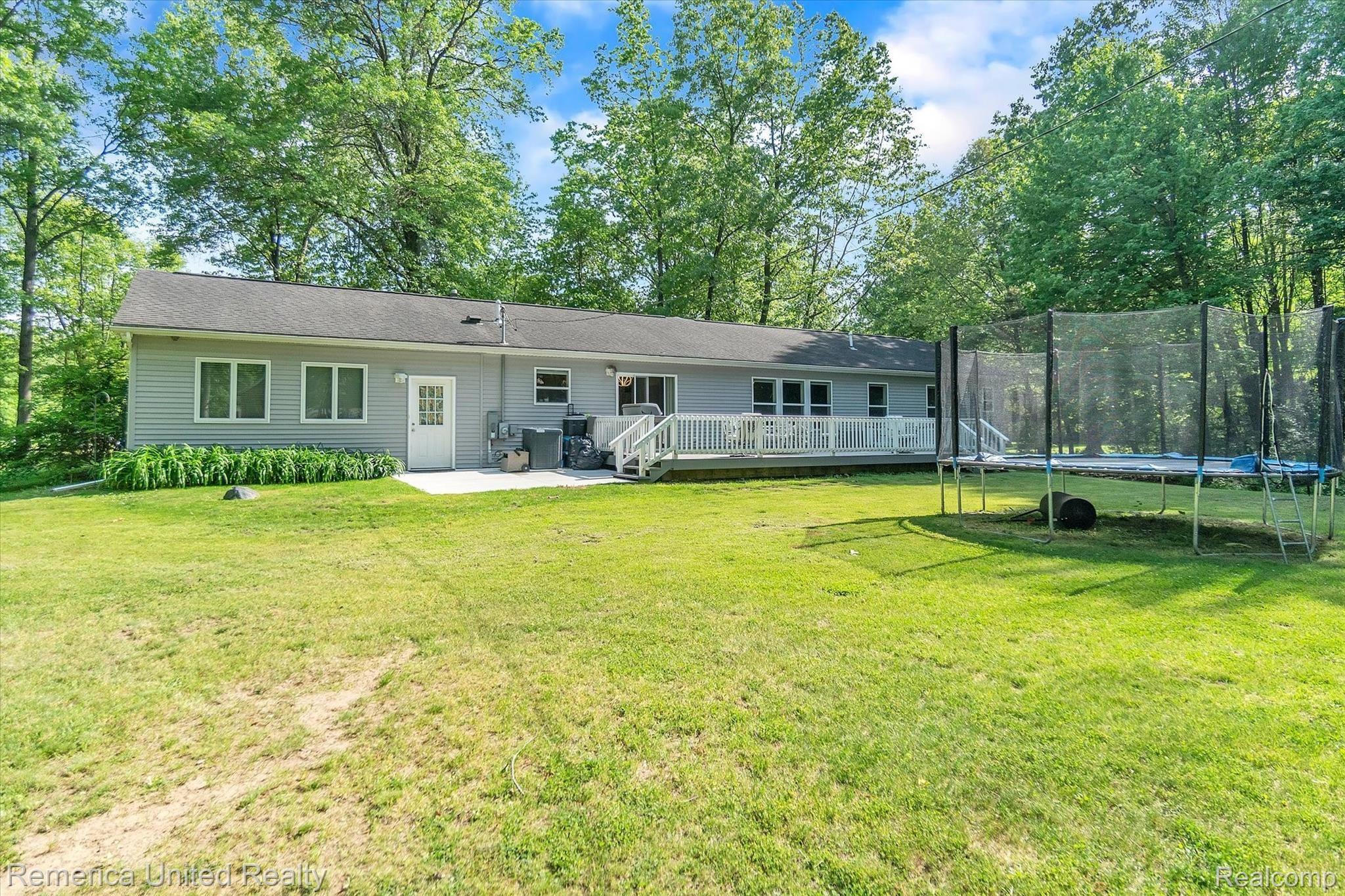 38048 Herman Street Romulus, MI 48174 - Photo 35 of 38 37-38048-Herman-St-WindowStill-Real-Estate-Photography-37.jpg