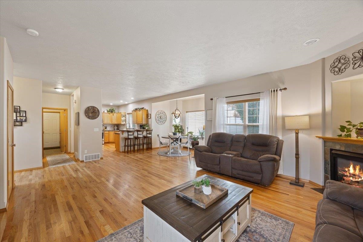 1422 South Drummond Road Spokane Valley, WA 99016 - Photo 8 of 44